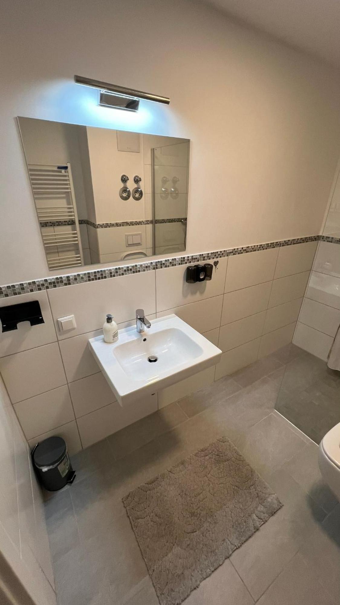 Reviv - Traumhaftes 3 Zimmer Apartment Brühl Εξωτερικό φωτογραφία